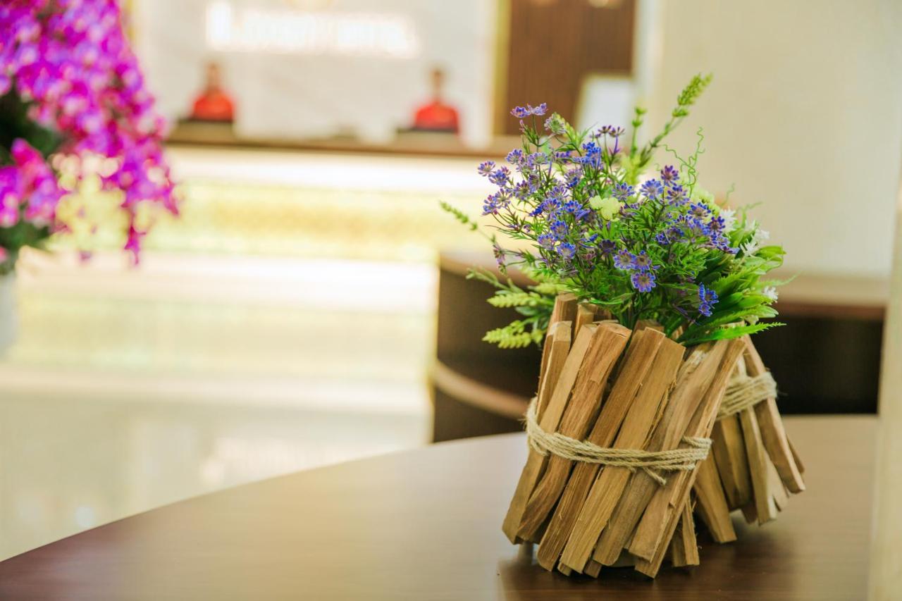 Luxury6 Hotel Mong Cai エクステリア 写真