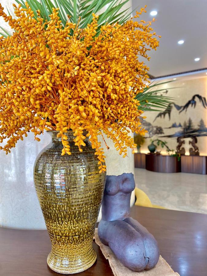 Luxury6 Hotel Mong Cai エクステリア 写真